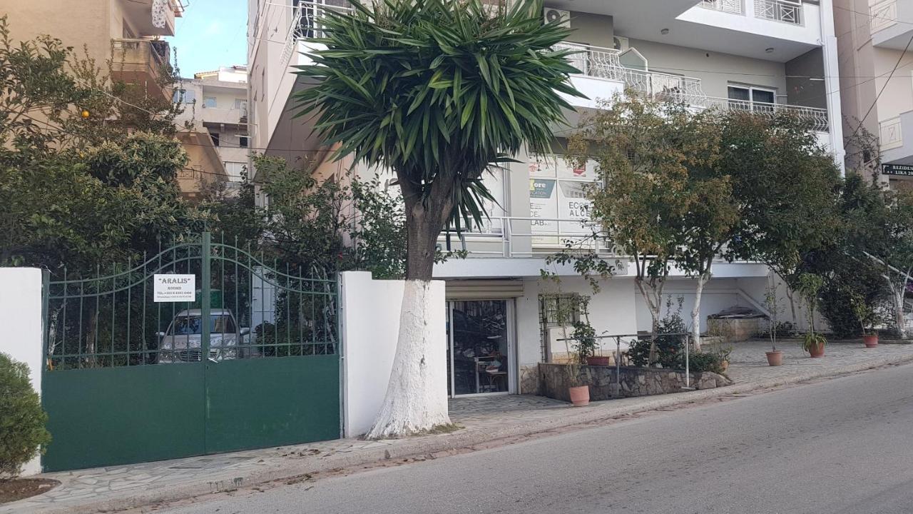Aralis Rooms Sarandë Dış mekan fotoğraf
